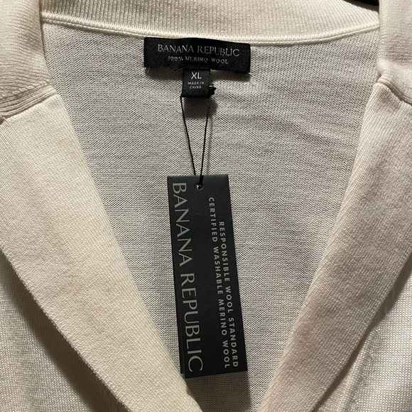 Not from outlet, NWT, Banana Republic  BELLA MERINO SWEATER POLO XL - Picture 5 of 5